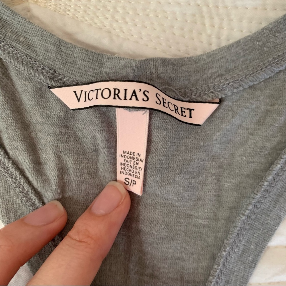 Victoria's Secret Workout Gray T-back Tank Top - Picture 6 of 7
